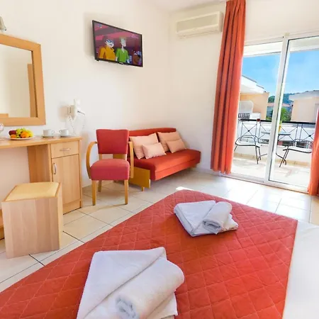 Filia لايميناس